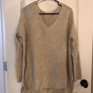 SOFT RetRod Tan/crm long sleeve v nec HiLo sweater